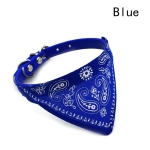 Collar Ajustable Para Gato Con Bandana Y Cascabel